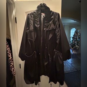 Unique coat, lots of drawstrings allow you to customize your look